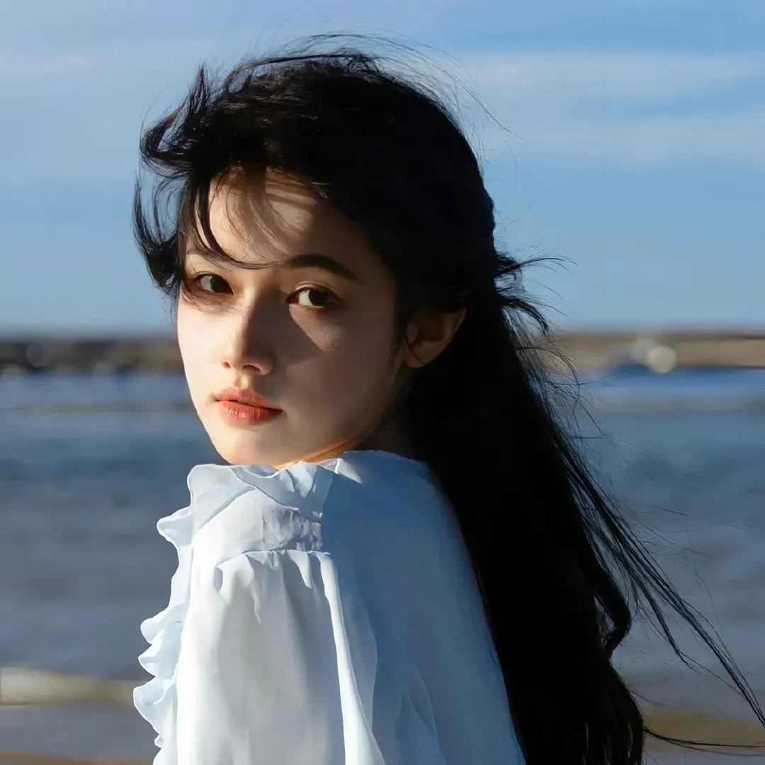 微笑的山谷海报